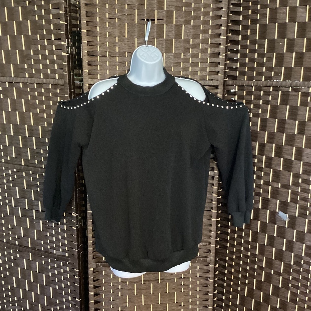 Sequin Old Shoulder Long Sleeve Top ( PREOWNED)